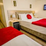 Guelec Hotel
