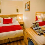 Guelec Hotel *